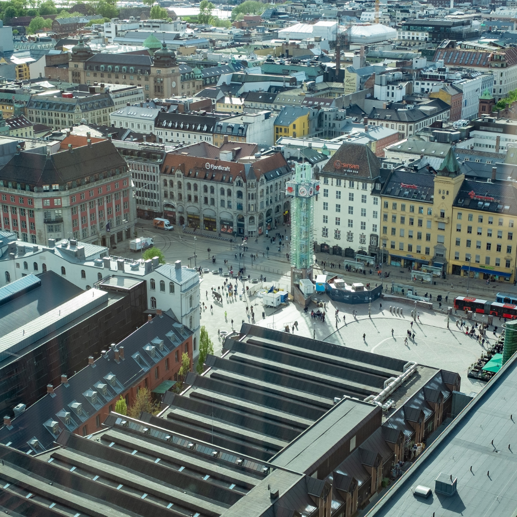 Jernbanetorget T-banestasjon