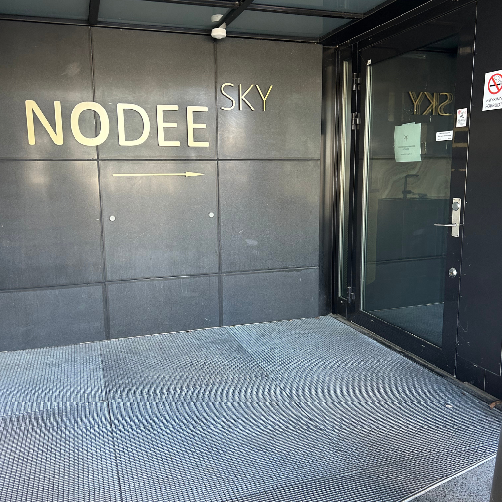 Nodee skybar